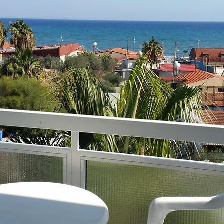 Pelides Apartments Larnaca Exterior photo